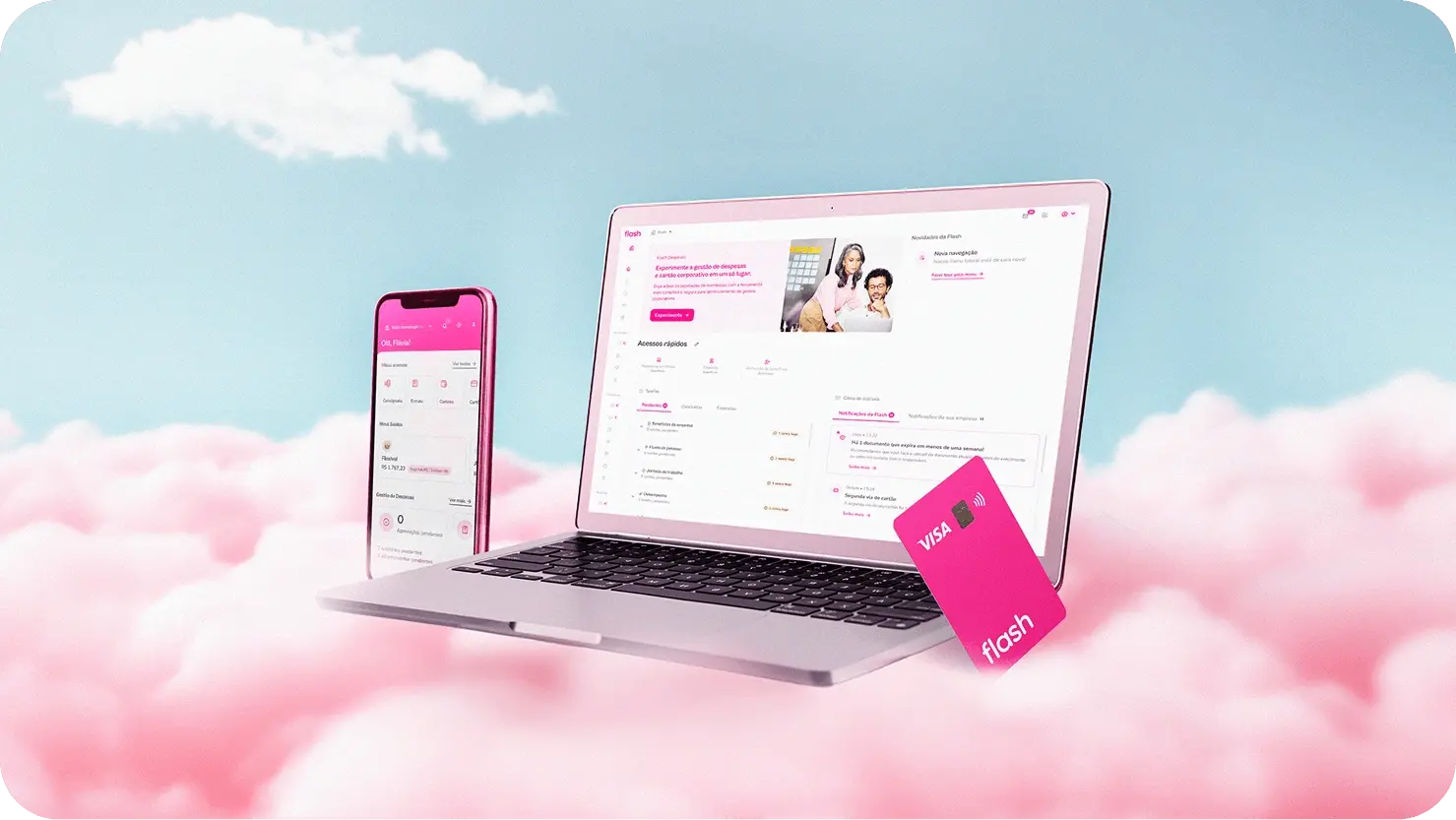 laptop com app e cartão da flash em cima das nuvens