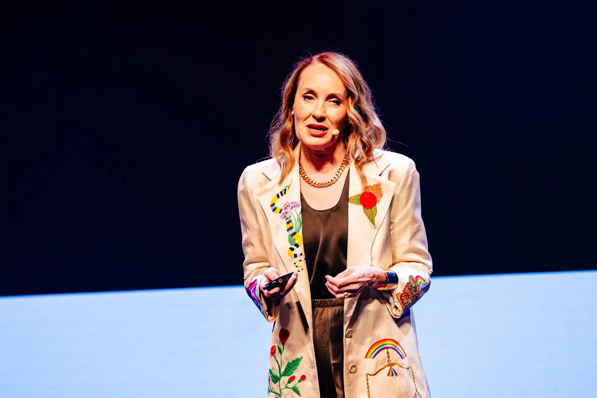 Flash Humanidades 2026: veja insights do evento que trouxe Susan David ao Brasil